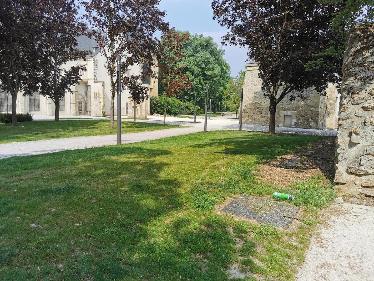 Elegance & Confort - Appart Pres Caves Au Coeur De Reims Kültér fotó